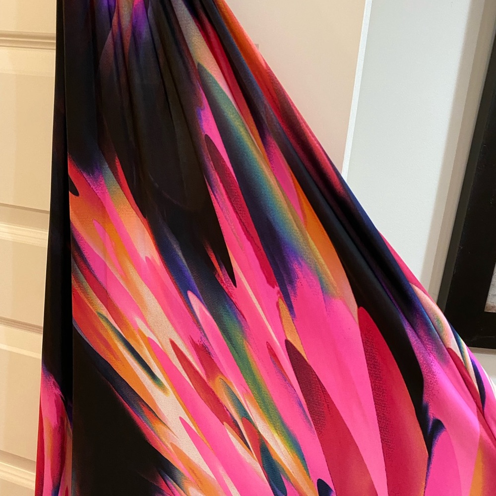 Backless maxi - Picture 2 of 2